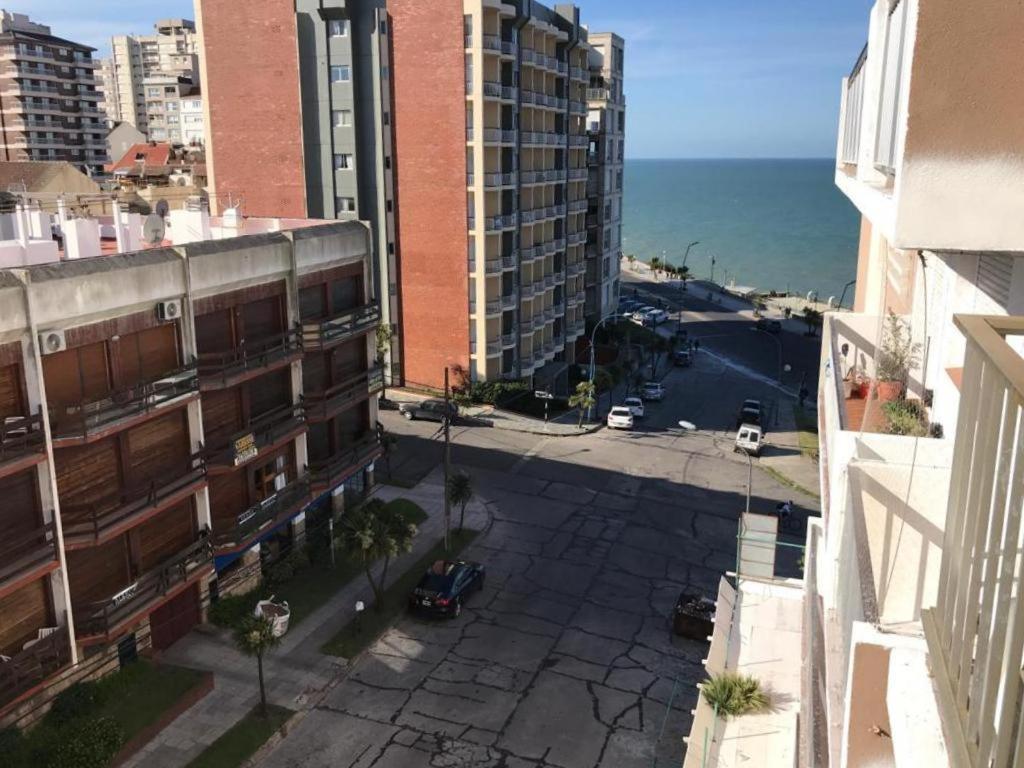 Departamento En Zona Playa Varese